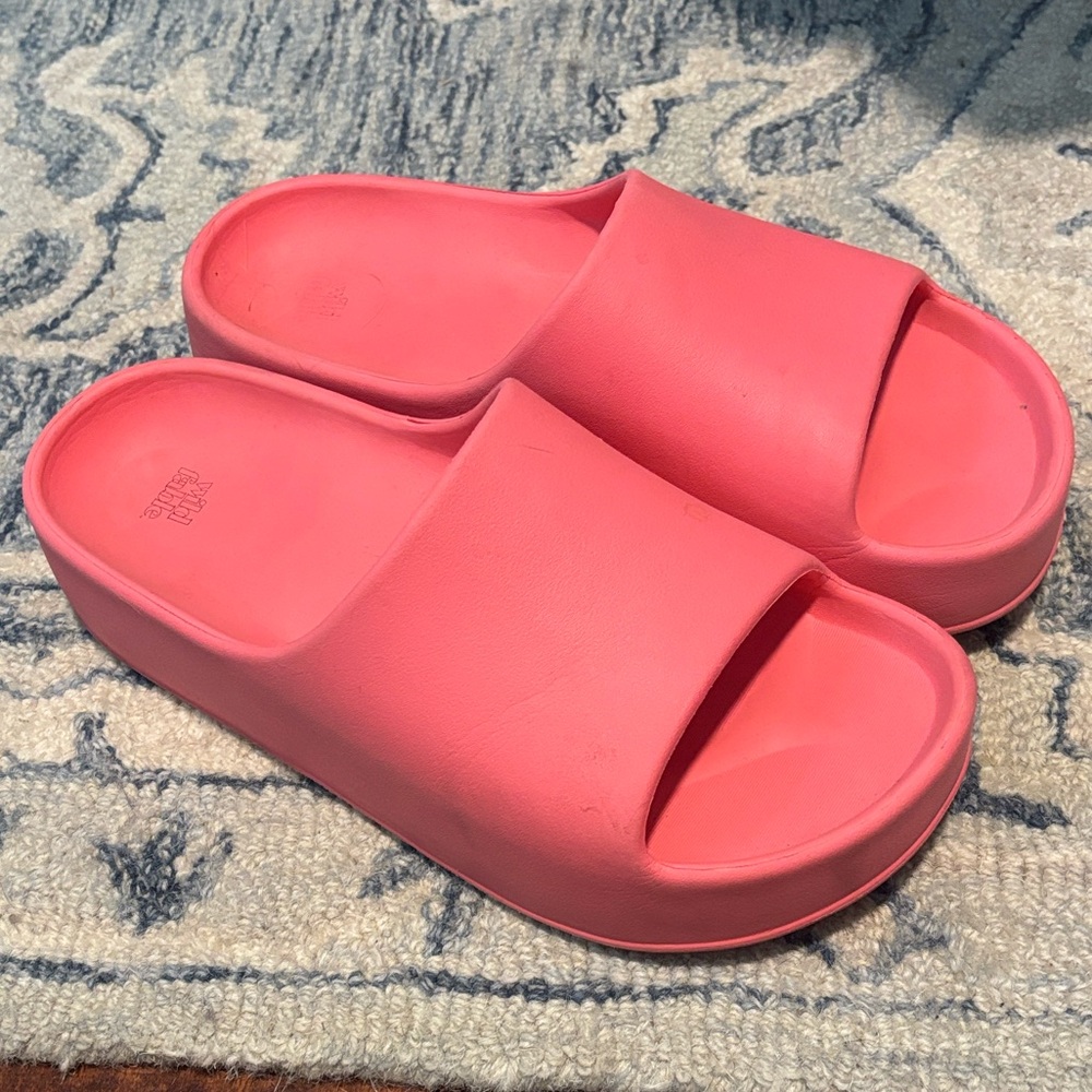Wild Fable Coral Slide Platform rubber comfy sandals - Picture 2 of 4